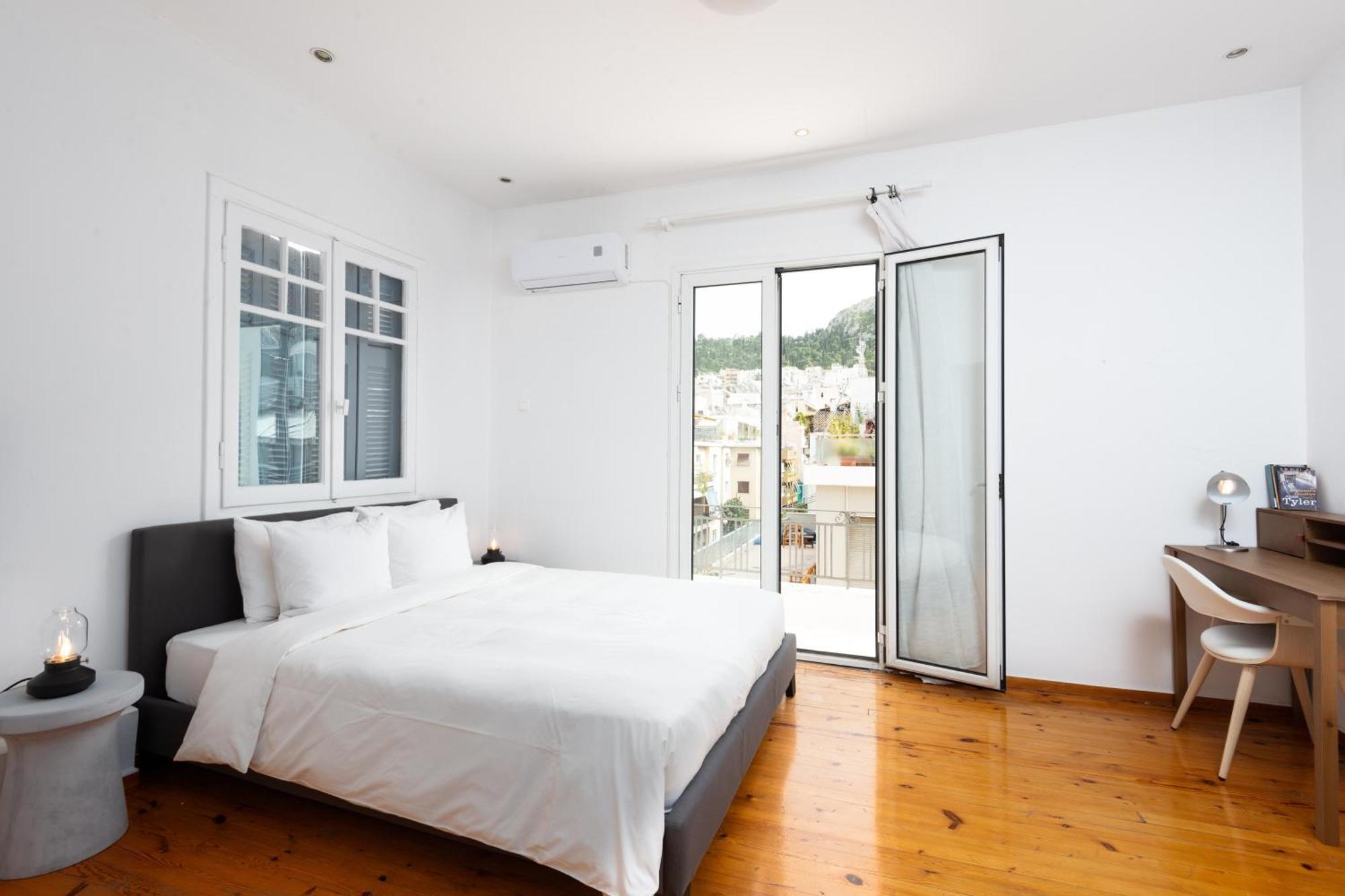 Zen Penthouse In Exarchia Apartment Athens Exterior photo